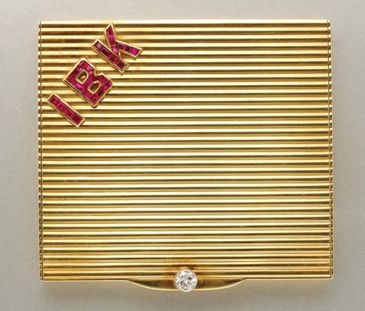 Lot image - Gold, Ruby and Diamond Compact