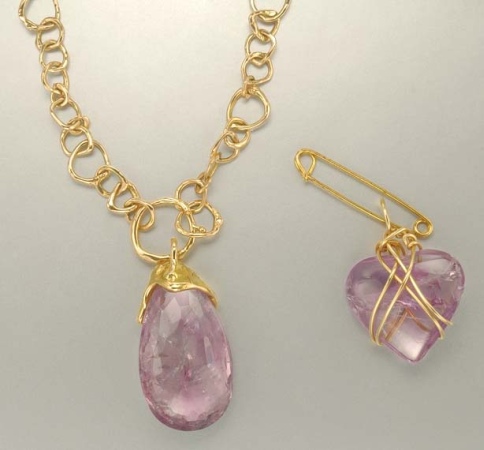 Lot image - Gold and Amethyst Pendant Necklace and Brooch