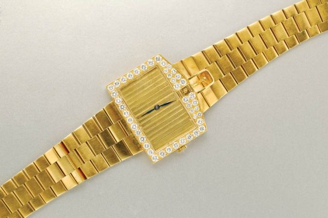 Lot image - Gentlemans Gold and Diamond Wristwatch