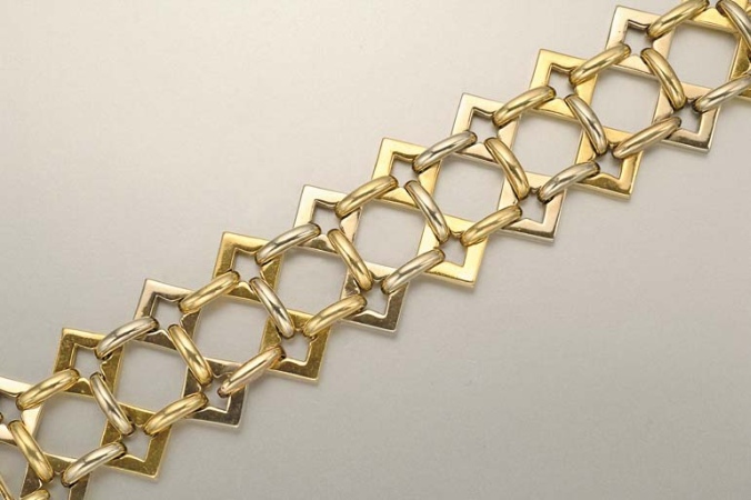 Lot image - Two-Color Gold Bracelet