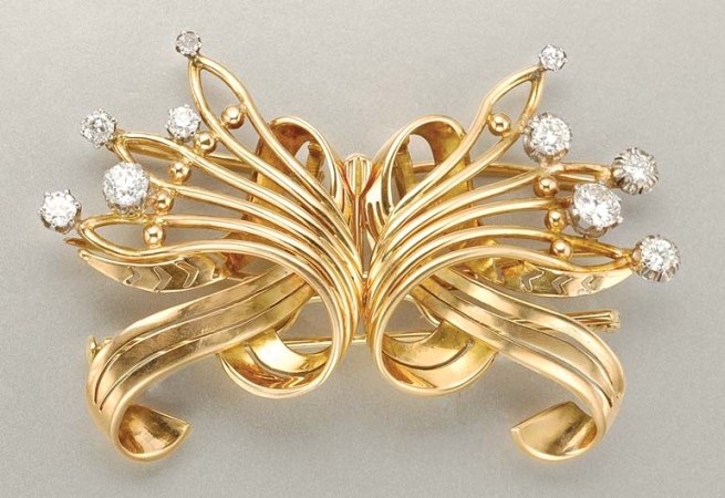 Lot image - Gold and Diamond Double Clip Brooch