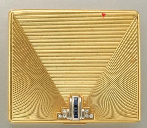 Lot image - Gold, Sapphire and Diamond Compact