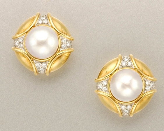 Lot image - Pair of Gold, Mabe Pearl and Diamond Earclips