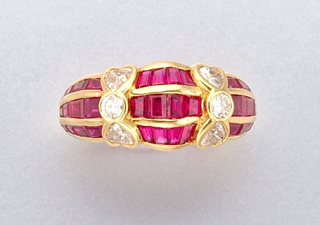 Lot image - Gold, Ruby and Diamond Ring