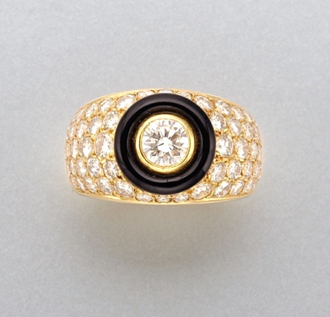 Lot image - Gold, Diamond and Black Enamel Ring