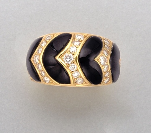 Lot image - Gold, Black Onyx and Diamond Ring