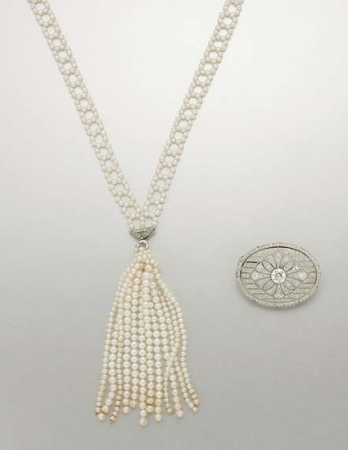 Lot image - Art Deco Seed Pearl and Diamond Sautoir and Diamond Brooch