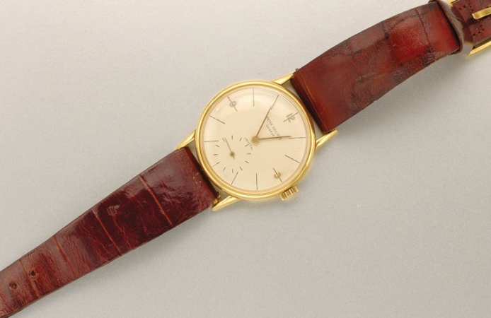 Lot image - Gold Wristwatch