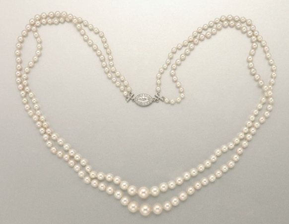 Lot image - Double Strand Natural Pearl, Cultured Pearl and Diamond Necklace