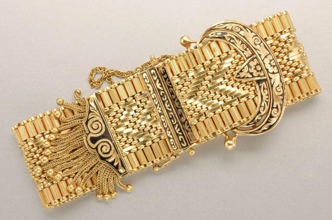 Lot image - Gold Bracelet Watch