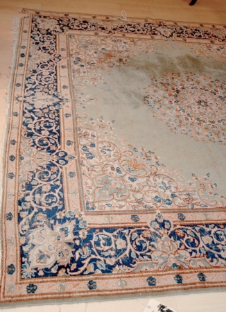Lot image - Kirman Carpet