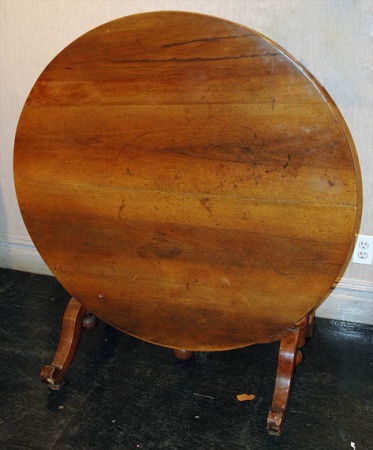 Lot image - Provincial Walnut Tilt-Top Breakfast Table
