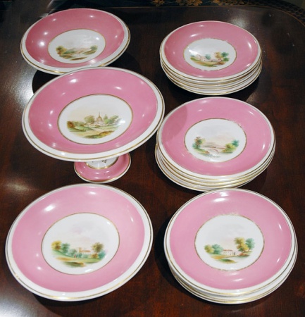Lot image - English Porcelain Dessert Service