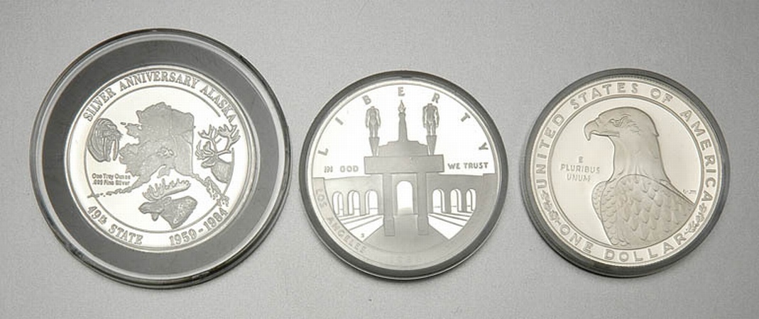 Lot image - U.S. Silver and Gold Olympic Commemorative Set, Alaskan Silver Coin and U.S. Silver Half Dollar