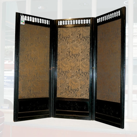 Lot image - Aesthetic Movement Ebonized and Incised Three-Panel Floor Screen