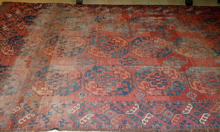 Lot image - Ersari Main Carpet