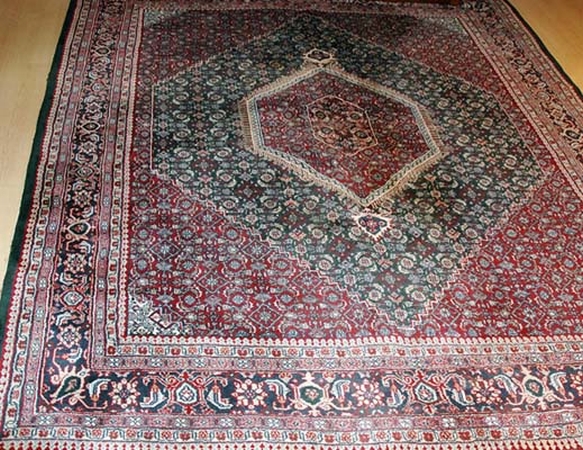 Lot image - Indian Carpet