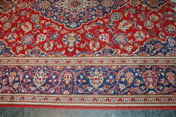 Lot image - Kashan Carpet