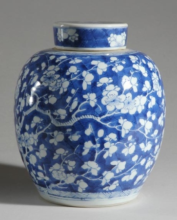 Lot image - Chinese Blue and White Glazed Porcelain Covered Jar