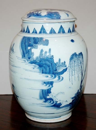 Lot image - Chinese Blue and White Glazed Covered Vase