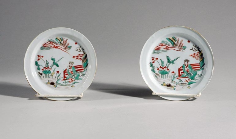 Lot image - Pair of Chinese Famille Verte Porcelain Dishes