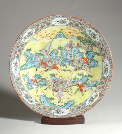Lot image - Chinese Famille Rose Enameled Porcelain Charger