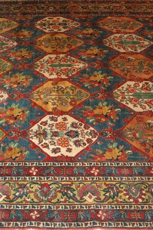 Lot image - Baktiari Carpet