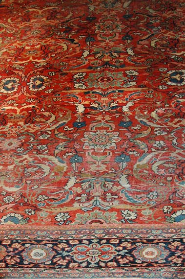 Lot image - Mahal Carpet