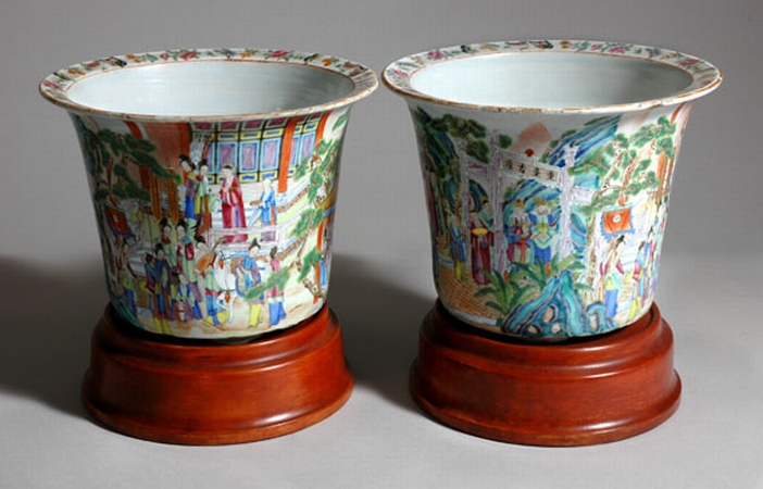 Lot image - Pair of Chinese Export Famille Rose Porcelain Jardinieres