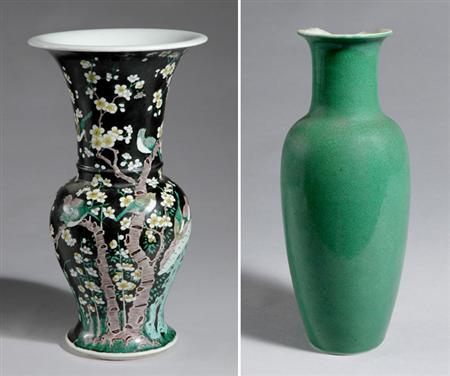 Lot image - Chinese Famille Verte Yen Yen Vase