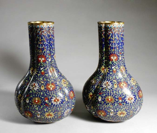 Lot image - Pair of Chinese Cloisonne Vases