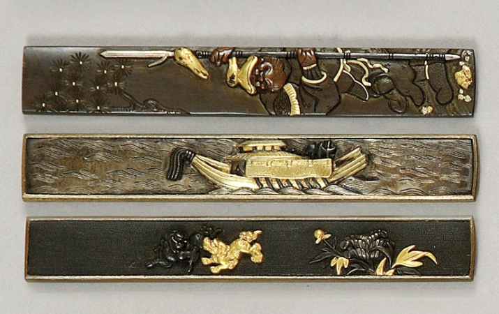 Lot image - Three Japanese Kozuka