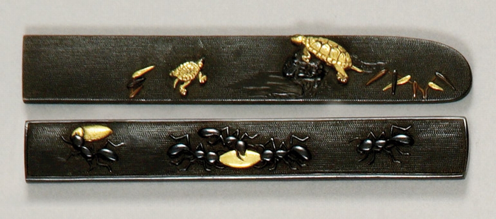 Lot image - Two Japanese Kozuka