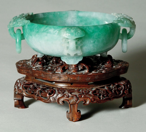 Lot image - Chinese Jadeite Bowl