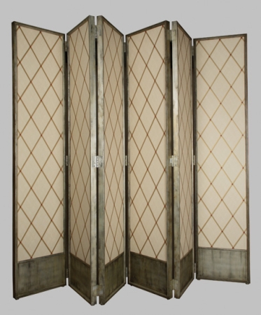 Lot image - Painted and Wallpaper Screen