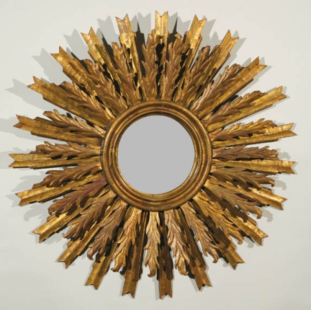 Lot image - Italian Gilt-Wood Sunburst Mirror