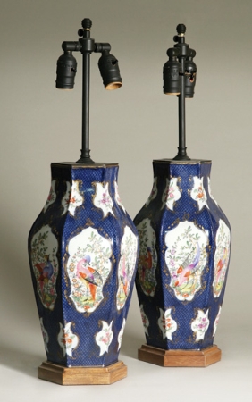 Lot image - Pair of English Porcelain Urns