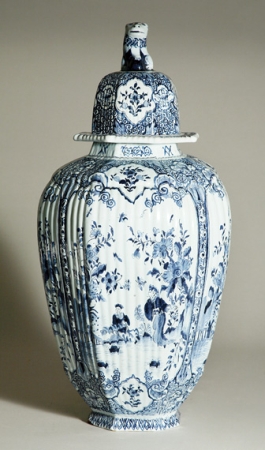 Lot image - Dutch Delft Covered Urn