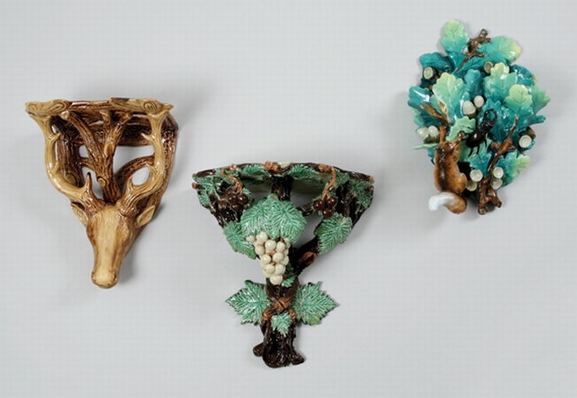 Lot image - Glazed Majolica Bracket; T/W a Glazed Majolica Stag-Shaped Bracket, Majolica Wall Vase Decorated with Oak Leaves, Acorns, Fox & Beetle