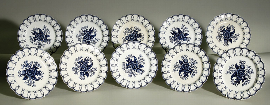 Lot image - Ten English Blue and White Porcelain Dinner Plates