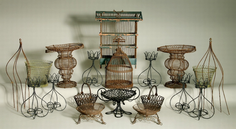 Lot image - Miscellaneous Group of Table Articles