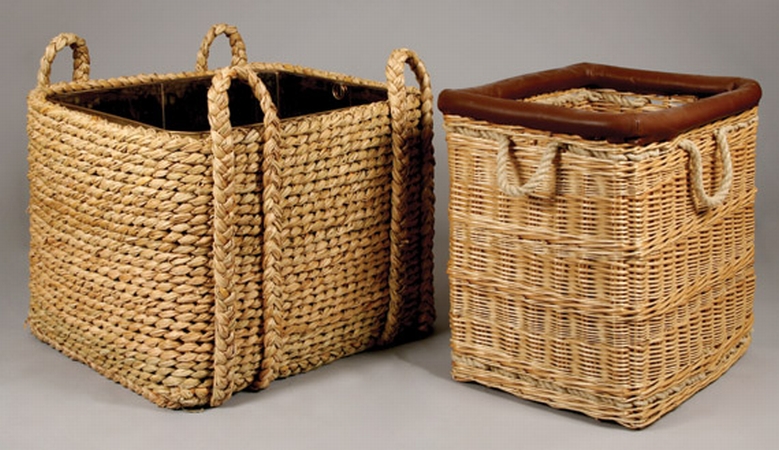 Lot image - Reeded Log Basket