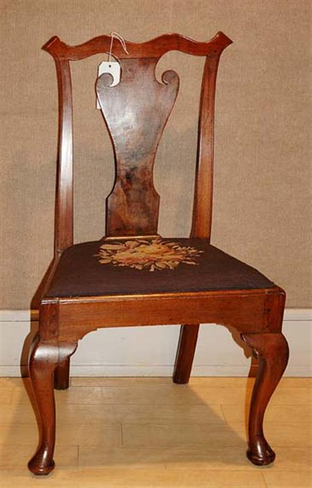 Lot image - Chippendale Walnut Side Chair