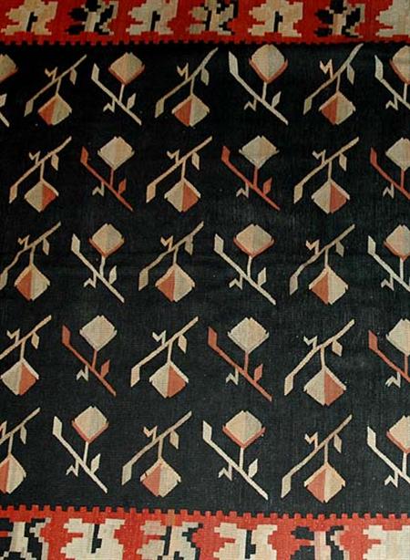 Lot image - Bessarabian Kilim