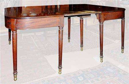 Lot image - Classical Mahogany Extension Dining Table