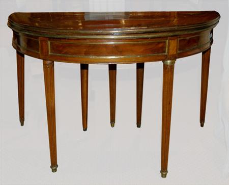 Lot image - Louis XVI Brass Mounted Mahogany Fold-Over Games Table