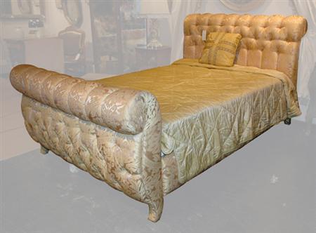 Lot image - Tufted Upholstered Full Size Bedstead