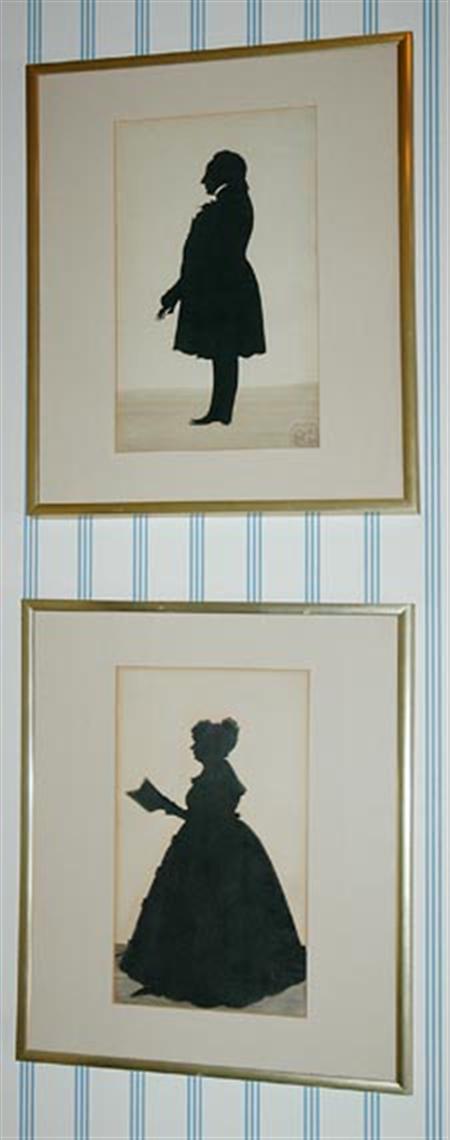Lot image - Pair of Framed English Portrait Silhouettes