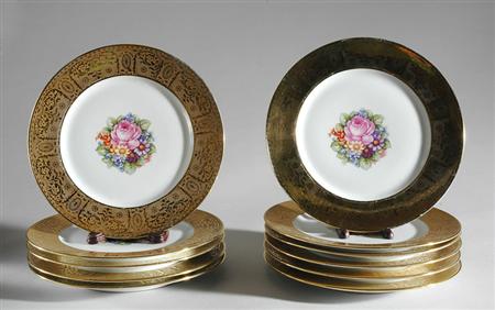Lot image - Set of Eleven Limoges Porcelain Service Plates