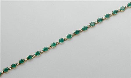 Lot image - Emerald and Diamond Bracelet